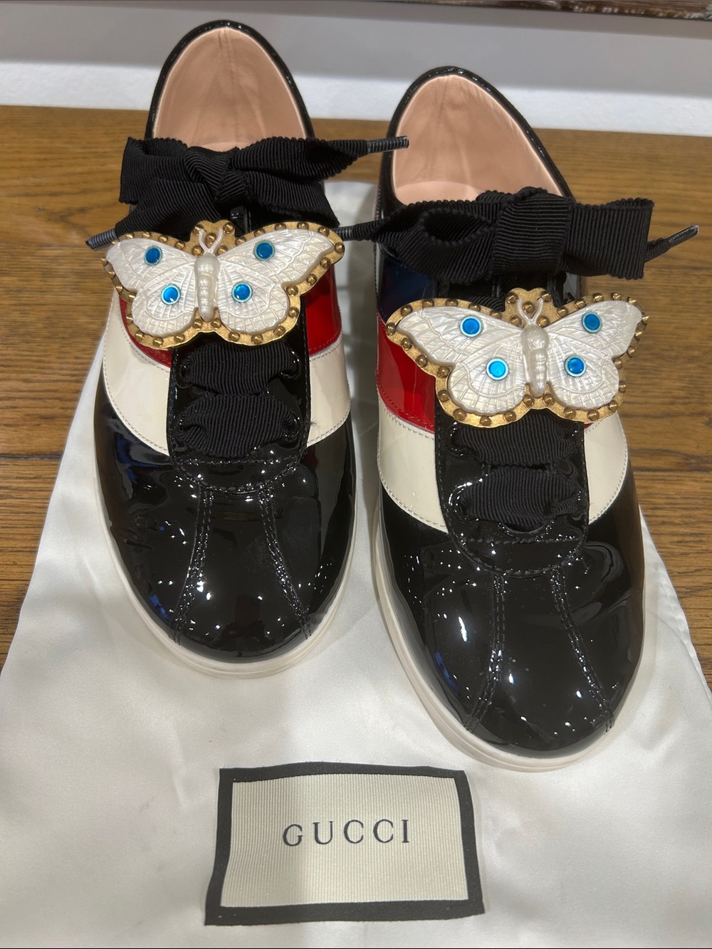 GUCCI FALACER BUTTERFLY SNEAKERS Patent Leather DETACHABLE BUTTERFLY CHARM